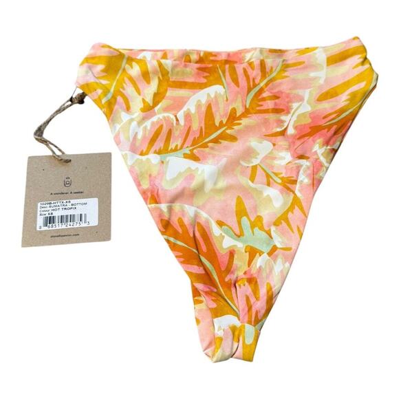 NEW Stone Fox‎ Swim Women’s XS Sumatra Bikini Bottom Hot Tropix NWT - Picture 2 of 4